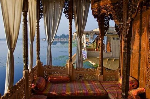 Houseboat Mission Kashmir, Srinagar 3